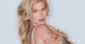 Luísa Sonza atiça fúria de evangélicos ao posar com ‘diabo’ em novo clipe