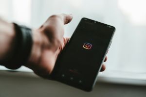 Instagram Now Allows You to Edit Your Comments After Posting, But There's a Catch