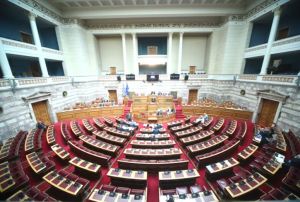 Ασυμβίβαστο βουλευτή - υπουργού: θεσμική λύση ή πυροτέχνημα;