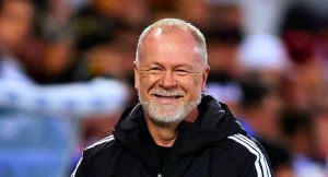 El método Menezes: la historia de cómo hizo clic con el vestuario, el feeling con los chicos y su relación con los referentes en París