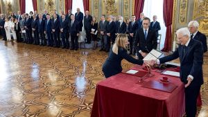 La legislatura durerà. Meloni punta al record
