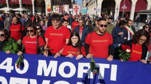 Moby Prince, i familiari uniscono le forze: «Da oggi una sola associazione»