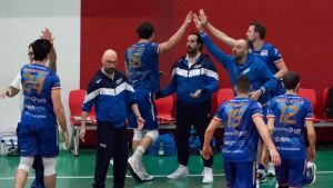 Pontedera in alto. Castelfranco in crisi