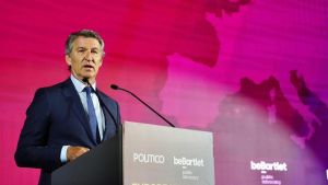 Feijóo, sin concretar, condena 