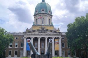 Како је лондонски музеј заменио описе Принципа и ИРА-е