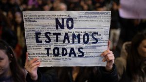 El Gobierno de Ayuso niega la beca para comedor a las hijas de una mujer asesinada por su expareja