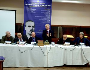 Seyfettin Özege Atatürk Üniversitesi’nde Anıldı