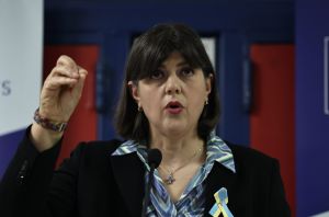 Πλάνο με πυροτεχνουργούς