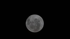 Misión Artemis II, en directo: los astronautas se preparan para emprender el camino de vuelta hacia la Tierra