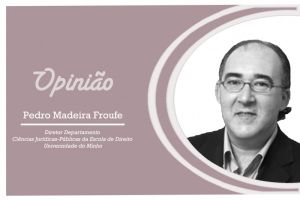 “ISLAMABAD? O que nasce torto,...”