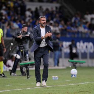 Cruzeiro vai em busca dos três pontos