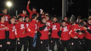 Grifone, match testa-coda. Poi festeggiamenti per la C