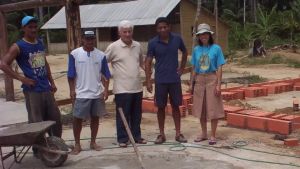 Colle Umberto, morto il prof Gava. Era ingegnere missionario in Africa e Sud America