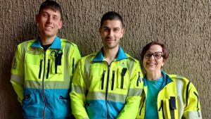 L’infarto, il massaggio e la svolta. I tre angeli custodi in ambulanza: “Così abbiamo salvato una vita”