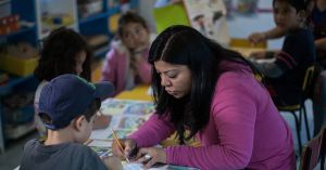Dos lecturas sobre la docencia y la escuela pública