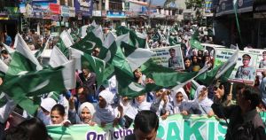 Il Pakistan crocevia del mondo islamico e alleato degli Usa: è qui che si tratta