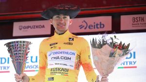 Francia tiene a su nuevo Hinault