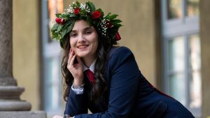 Il traguardo dopo il dolore: “Nonna Terry, ho mantenuto la mia promessa per te: mi sono laureata”