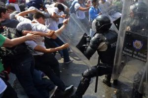 La eclosiÃ³n social del 11-A, por Gregorio Salazar