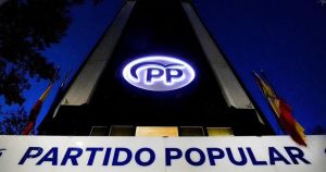 Génova 13, sede de la corrupción del PP que Feijóo mantiene mientras se desmarca de Kitchen