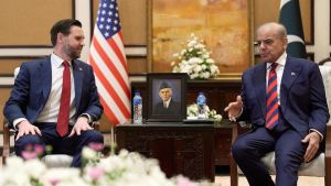 Negoziati Iran-Usa. L’ambasciatore: posizioni distanti. “Pesa l’imprevedibilità di Trump”