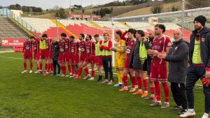 Ancona C’è un Fosso sul cammino. Orecchie ai campi delle avversarie