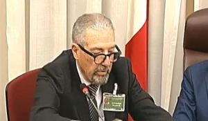 Moby Prince, l'ex ufficiale rompe il silenzio: «Quella sera in capitaneria a Livorno gente non addestrata»