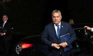 Orban se oglasio na dan istorijskih izbora: “Nećemo u rat i ne damo novac Ukrajini”