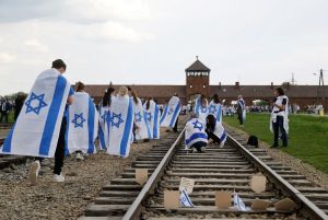 Despite war cancellations, Holocaust survivors from Israel to join March of the Living