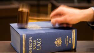 Vad är straffbart som medhjälp och anstiftan?