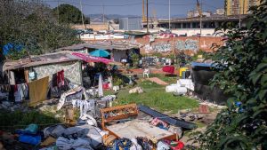 Barcelona prepara el desalojo del último asentamiento de la Sagrera: 