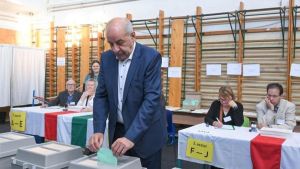 Hungría acude a las urnas con un alta movilización, con la incógnita de un posible adiós a Orbán