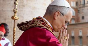 Una voz que irrumpe: el “basta ya” de León XIV ante la guerra