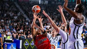 Trieste si prende il derby: l’Apu crolla sotto i colpi di Ruzzier