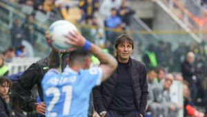 Napoli, solo pari a Parma ma Conte ci crede ancora: «Il nostro sogno? Dipende anche da chi ci sta davanti»