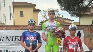 Ciclismo: Sprint poderoso e terzo successo di Vendramin a Lazzeretto