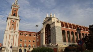 Divide y con/vencerás