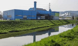 Primer dobre prakse: Spregledani slovenski pionir z nizkim dimnikom