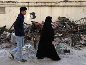 Dyer: Post-war generation has forgotten how hard-won peace is