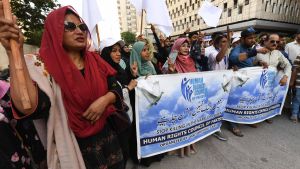 “Iran-Usa, pesa l’imprevedibilità di Trump ma aspettiamo a dichiarare il fallimento. Pericoloso il blocco navale a Hormuz”