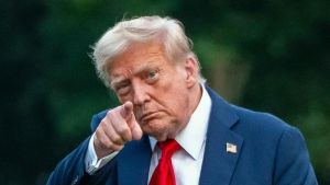 Trump pretende resarcirse de su desastre en Irán castigando a la OTAN