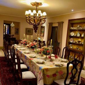 Livro revela mesas dos banquetes mais luxuosos do Brasil; veja fotos