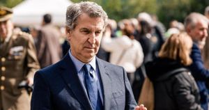 El PP busca rentabilizar los resultados en Hungría pese a sus pactos con Vox y proteger a Orbán en el pasado