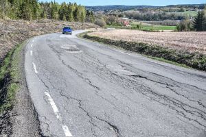 Livsfarlig på fylkesveiene