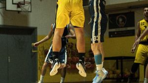 Serie B Interrionale e C: adesso il team di Grandi deve aspettare di conoscere il proprio avversario. Ozzano vince e chiude primo . Francesco Francia, che fatica