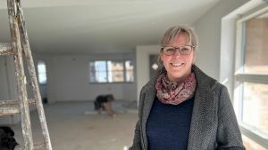 Nu flyt­ter Sol­vej til byen sam­men med sin syge mand: - Vi ved godt, at vi ikke b...