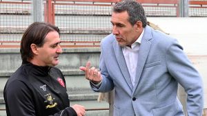 La società. Borras: 