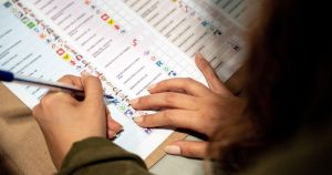 Caos en las elecciones de Perú: la votación se alarga por demoras e incidencias