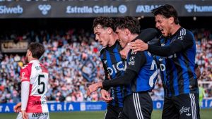 Habla el héroe del Real Oviedo en Vigo: “La victoria nos hace soñar”