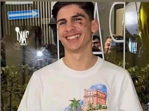 Fabio Ascione ucciso per errore a Ponticelli, via libera ai funerali pubblici